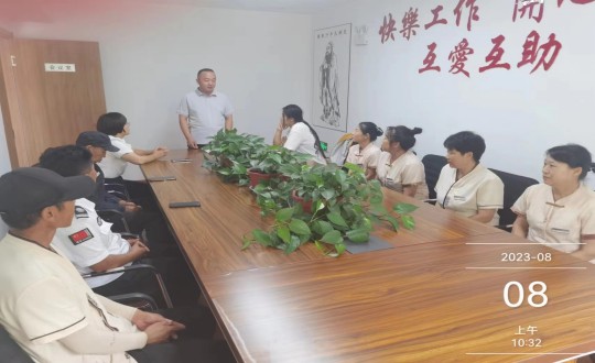 9.长白山运营公司举行“全员营销推荐讲座”现场_副本.jpg