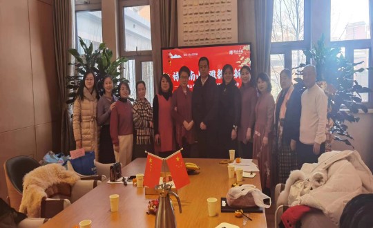3.麻将胡了南山朗读艺术沙龙新春诗会现场_副本.jpg