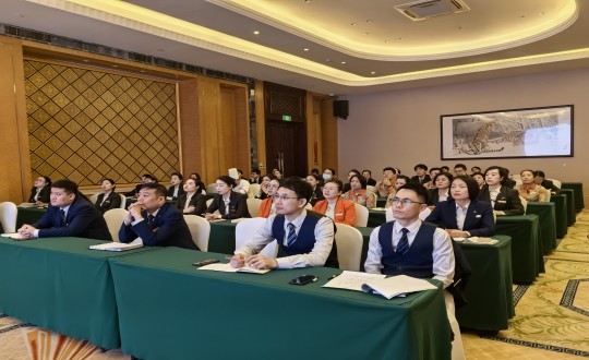 27.旅馆公司开展治理职员果真课培训_副本.jpg 27.旅馆公司开展治理职员果真课培训_副本.jpg