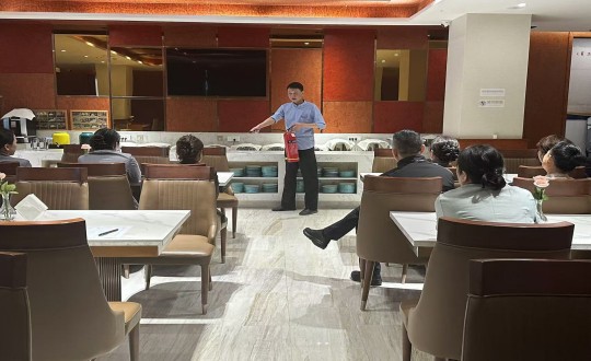 2.长白山麻将胡了旅馆组织开展消防清静培训_副本.jpg