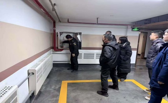 4.净月区相关部分组成消防清静检查组对麻将胡了净月府举行高层消防检查_副本.jpg 4.净月区相关部分组成消防清静检查组对麻将胡了净月府举行高层消防检查_副本.jpg