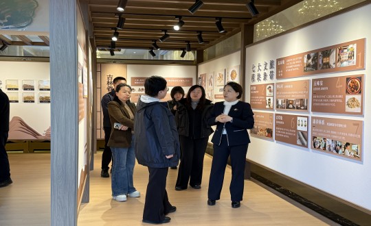16.吉林省文化和旅游厅厅长孙光芝一行莅临旅馆公司实地旅行调研_副本.jpg 16.吉林省文化和旅游厅厅长孙光芝一行莅临旅馆公司实地旅行调研_副本.jpg